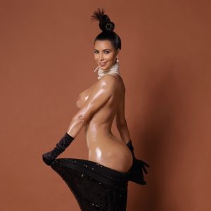 Kim Kardashian West | KardashianUnsealed 54